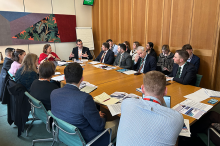 Illicit roundtable 